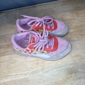 Puma Girls Shoes 2c Strawberry Lace Up Runners Pink / Yellow Athletic Shoes